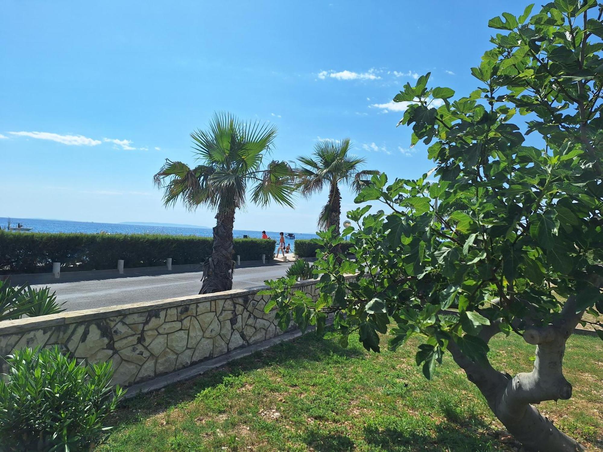 Apartments By The Sea Novalja, Pag - 9326 Kültér fotó